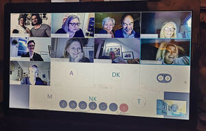 Die Mitglieder im Video-Chat